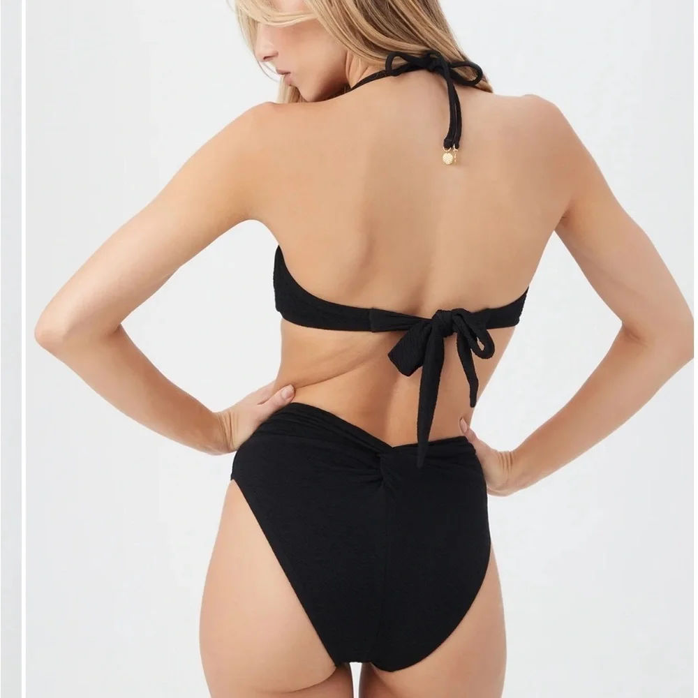NWT Trina Turk Women's Black Sands Textured Molded Bandeau Bikini Top size 8